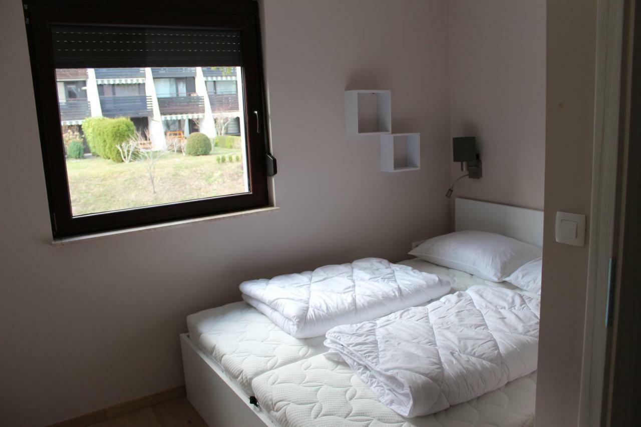 Apbovec Apartment Екстериор снимка